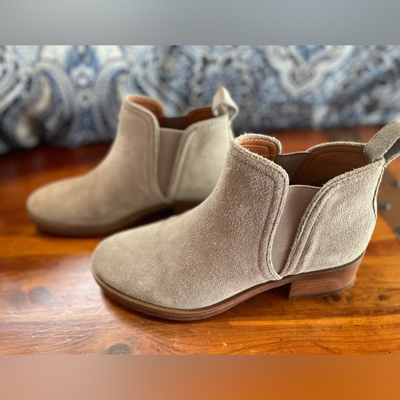 Toms booties - Picture 4 of 5